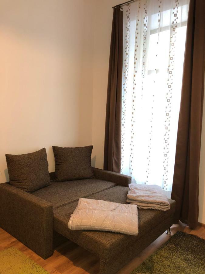 Poppys Apartment Arad Ngoại thất bức ảnh